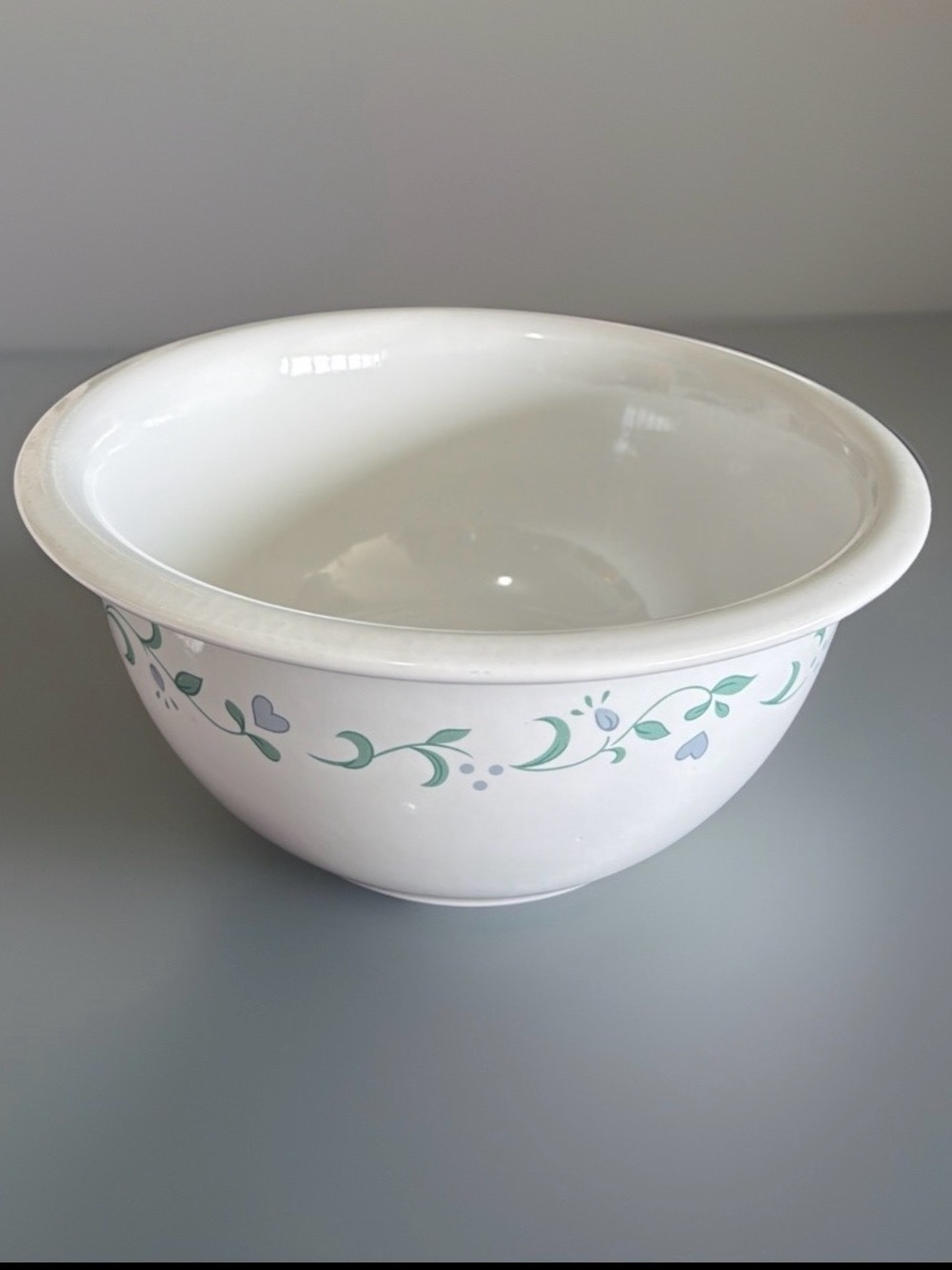 Corelle Country Cottage Coordinates Hearts and Flowers 3QT Mixing Bowl